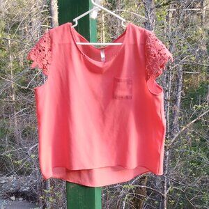 Xhilaration Woman's blouse